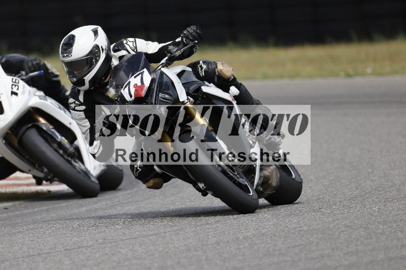 /18 05.06.2026  TZ Motorsport ADR/Gruppe rot/77